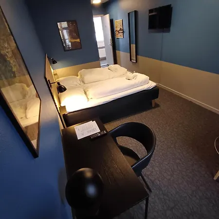 Cozy Double Room 3 On Pedestrian Street Saeby