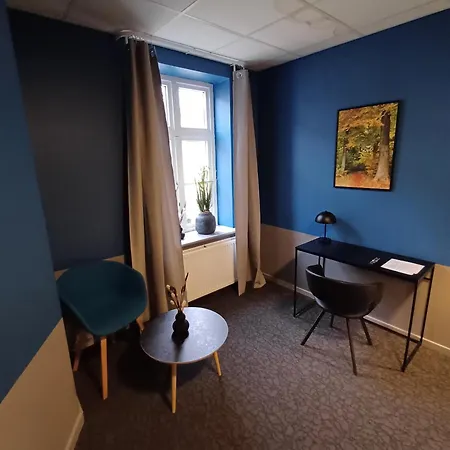 Cozy Double Room 3 On Pedestrian Street Saeby *