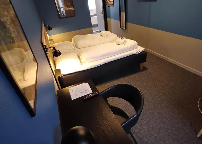 Cozy Double Room 3 On Pedestrian Street Saeby